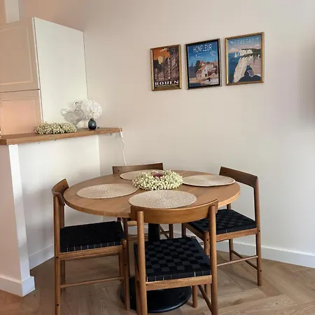 Agnes Little Corner Apartment Honfleur