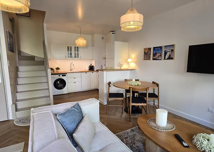 Agnes Little Corner דירה