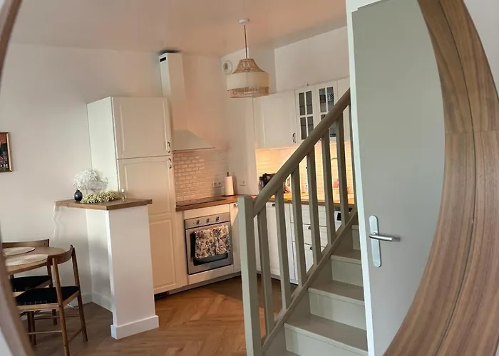 Agnes Little Corner דירה